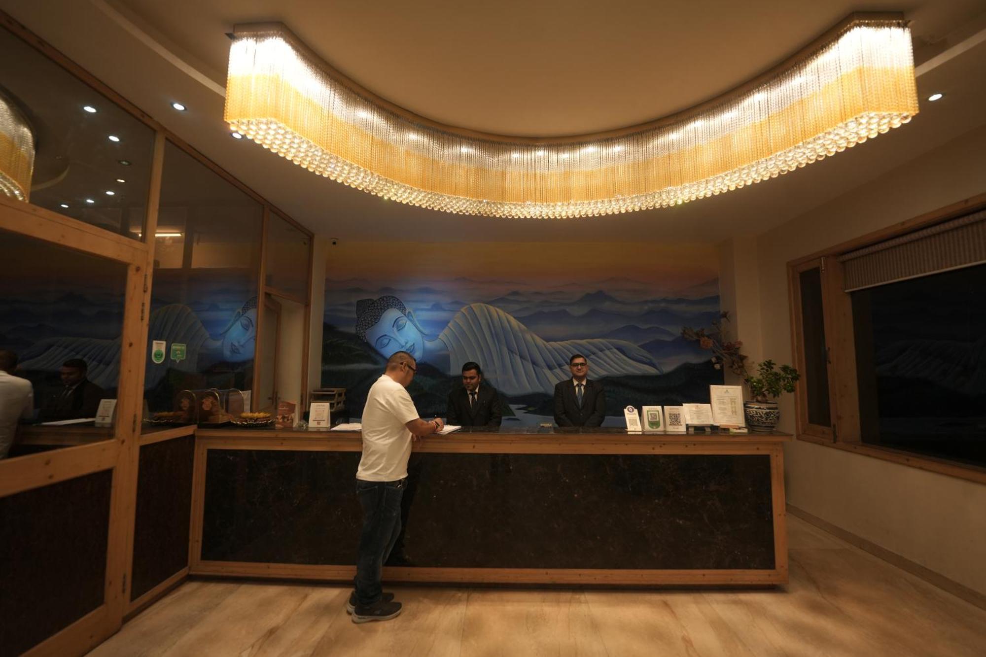D'Polo Club & Spa Resort دارامشالا المظهر الخارجي الصورة