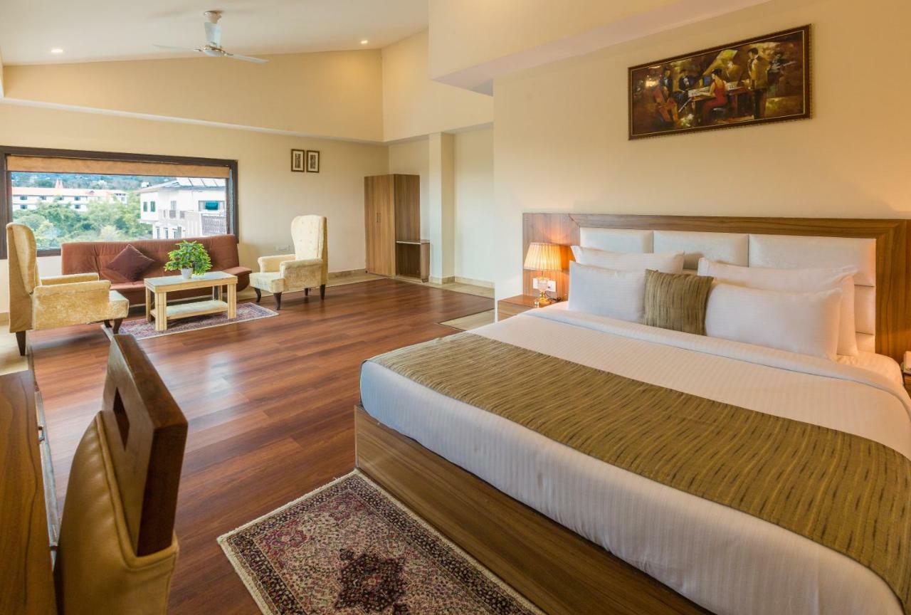 D'Polo Club & Spa Resort دارامشالا المظهر الخارجي الصورة